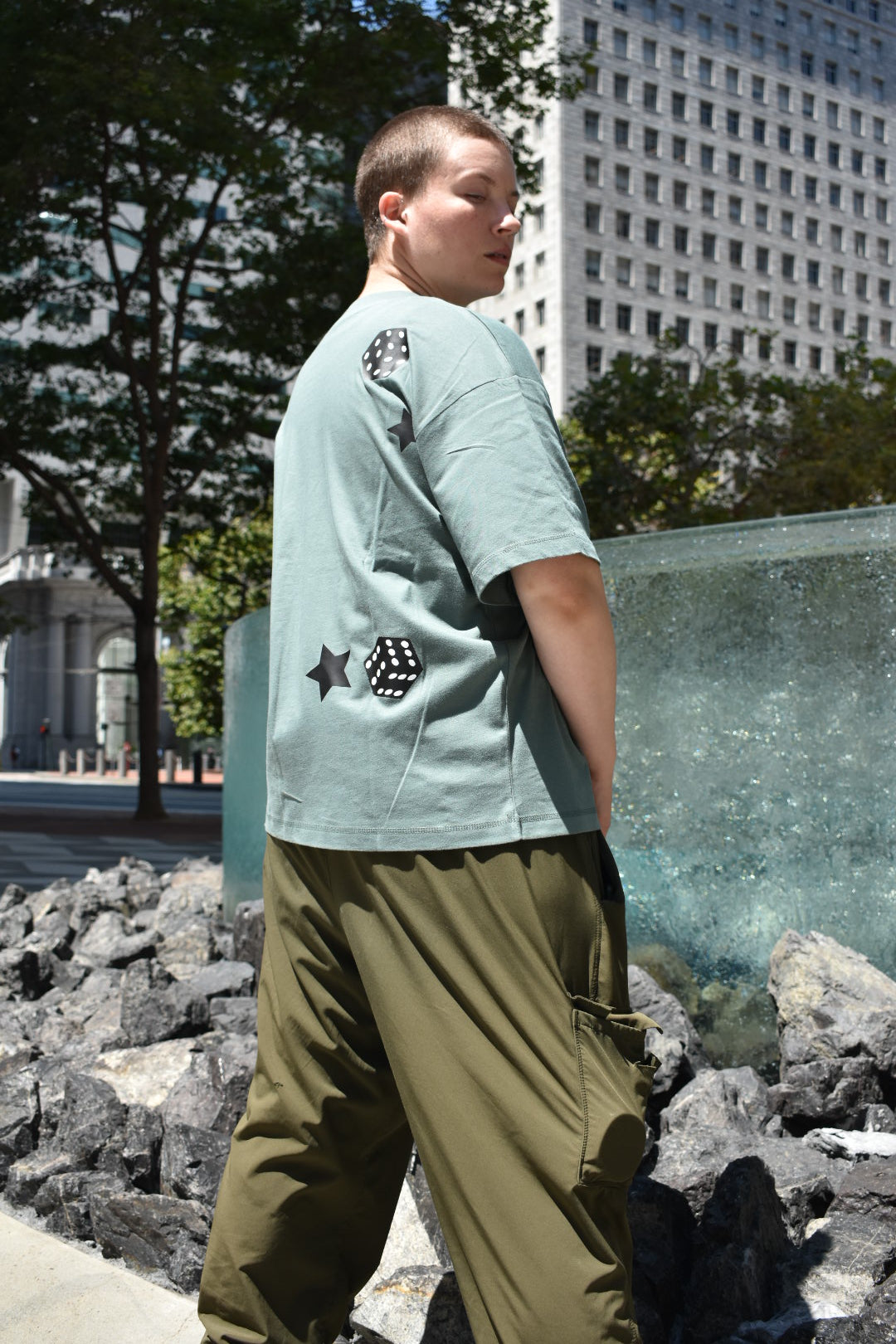 "6ICE TOSS" Crew Neck