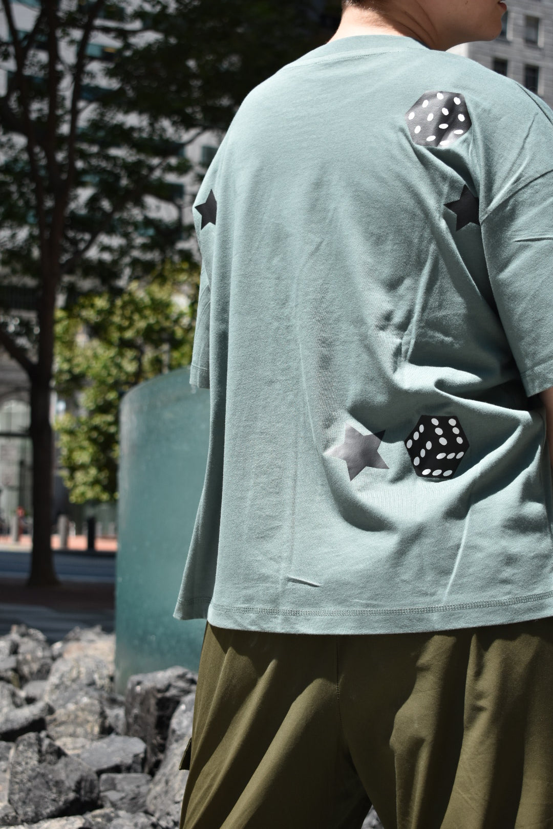 "6ICE TOSS" Crew Neck