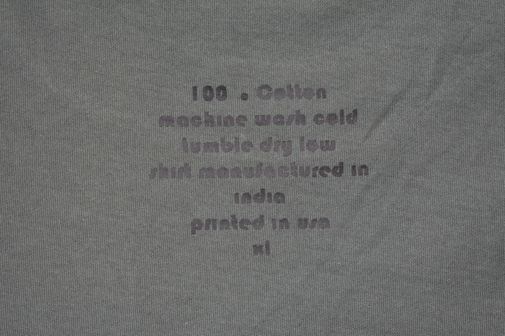 "6ICE TOSS" Crew Neck